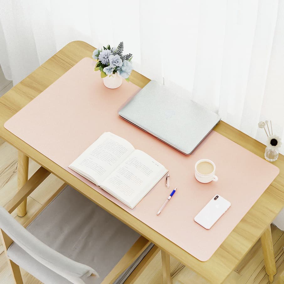 Grand tapis de bureau double face (simili cuir, rose clair, 60 x 30 cm)